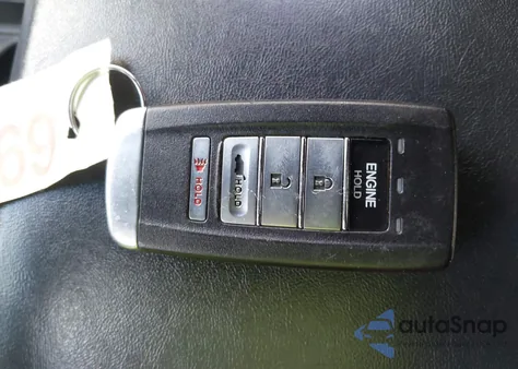 2019 Acura Rdx A-Spec Package z USA, uszkodzony, nr VIN 5J8TC2H65KL800868